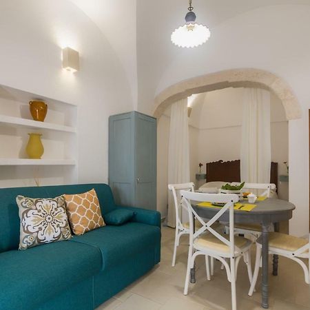 Dimora Zafferano - Guest House Ostuni Exterior photo