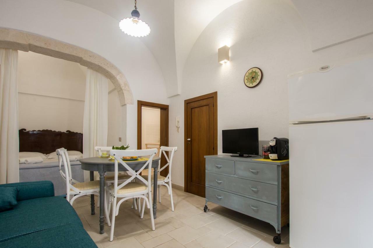 Dimora Zafferano - Guest House Ostuni Exterior photo